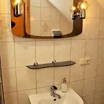 Villa Pakrante *